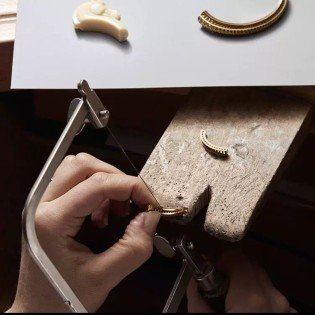 首饰激光刻字服务